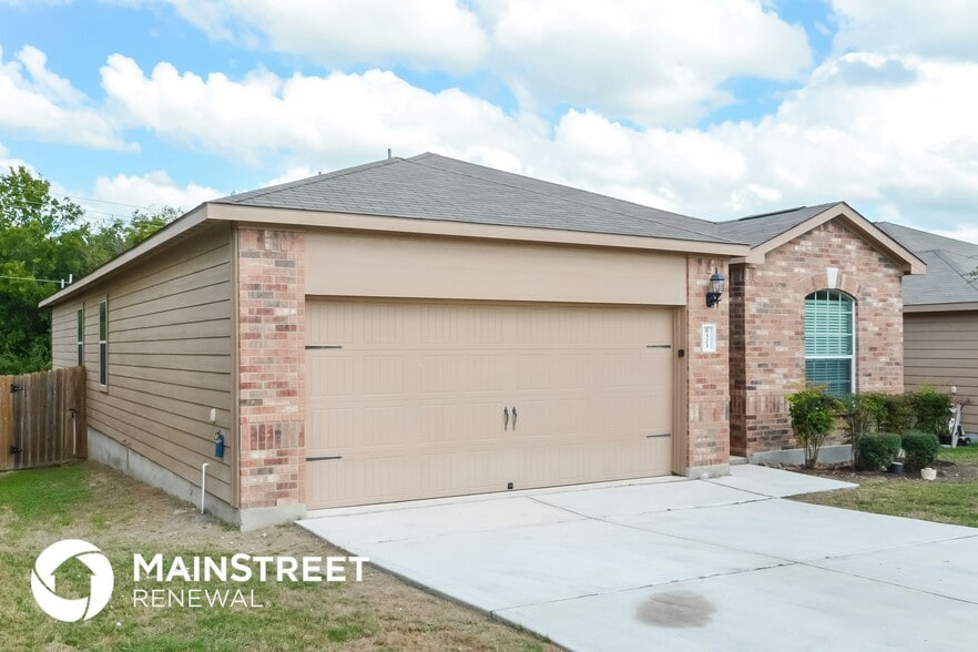 Building Photo - 6323 Sinclair Rd