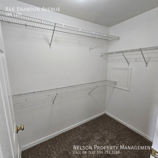 Building Photo - 846 Brandon Ave