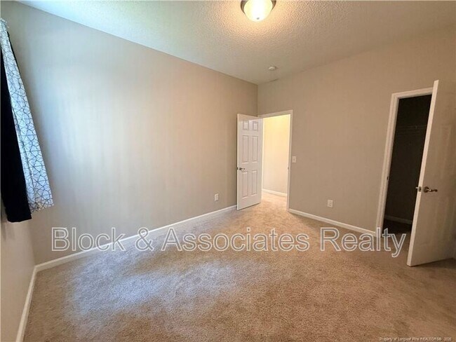 Building Photo - 455 Crusaders Dr