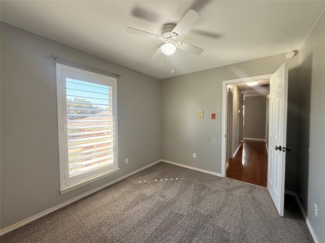 Building Photo - 2324 Heatherdale Dr