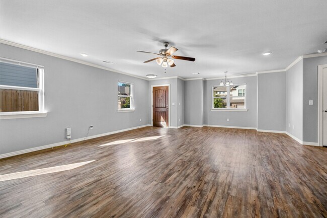Building Photo - 1342 N Sicily Ln