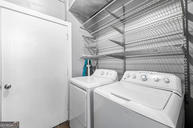 Building Photo - 878 Peachtree St NE