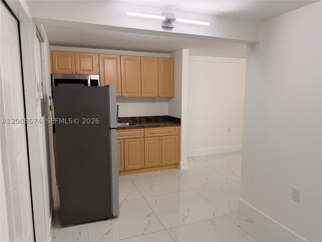 Building Photo - 3354 NW 50th St