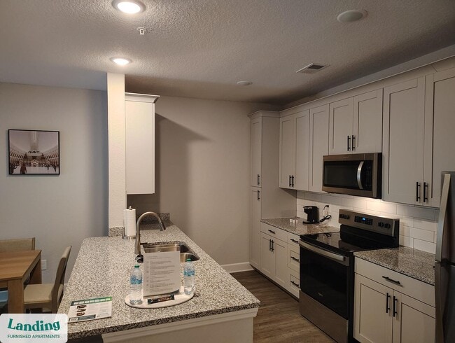 Building Photo - 120 NW 148th Terrace