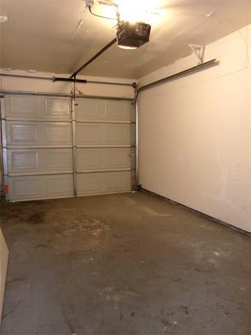 Building Photo - 510 Victoria Dr