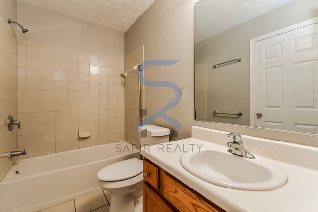 Building Photo - All-Electric Carey Park Gem – 3BR Just Minutes from Georgia Tech