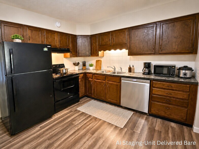 Building Photo - 2443 Echo Valley Dr