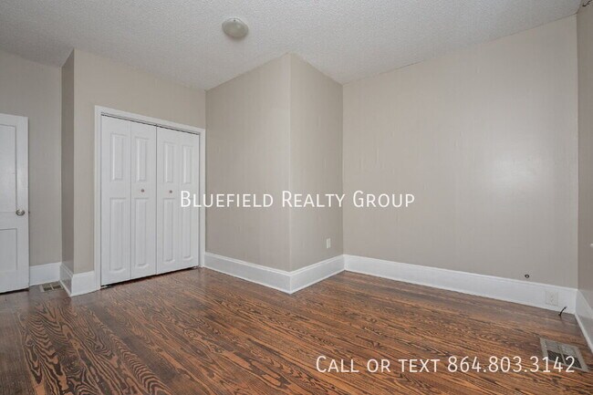 Building Photo - 780 Rutledge St