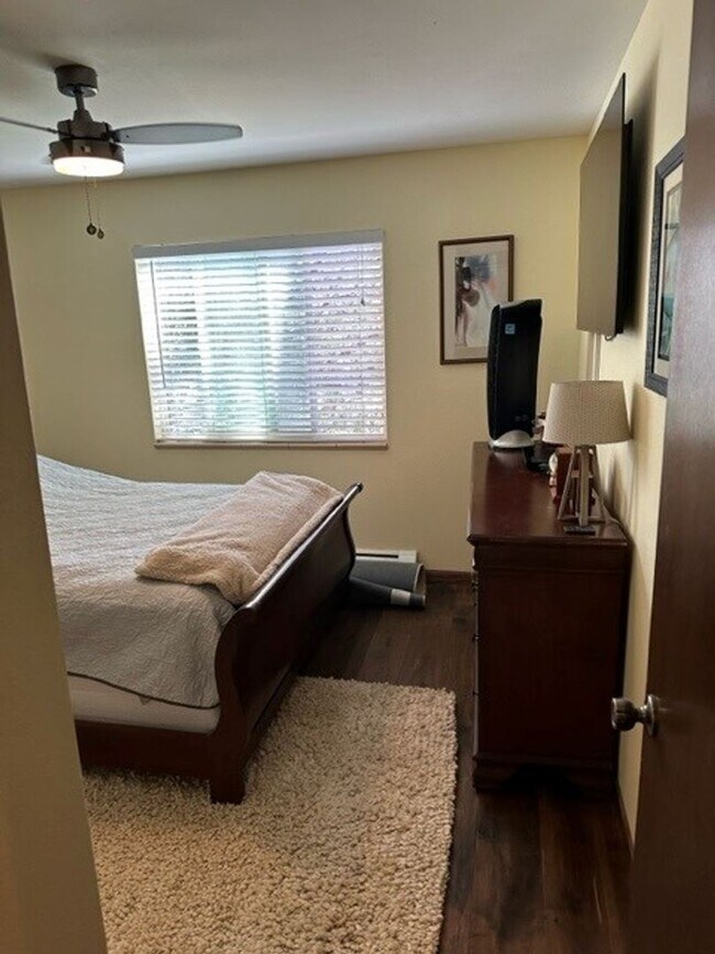 Building Photo - Winter Seasonal Rental- Dillon Valley East...