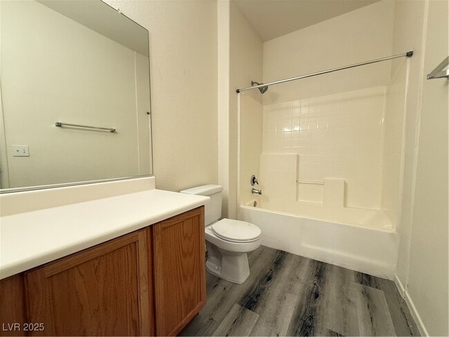 Building Photo - 813 Peachy Canyon Cir