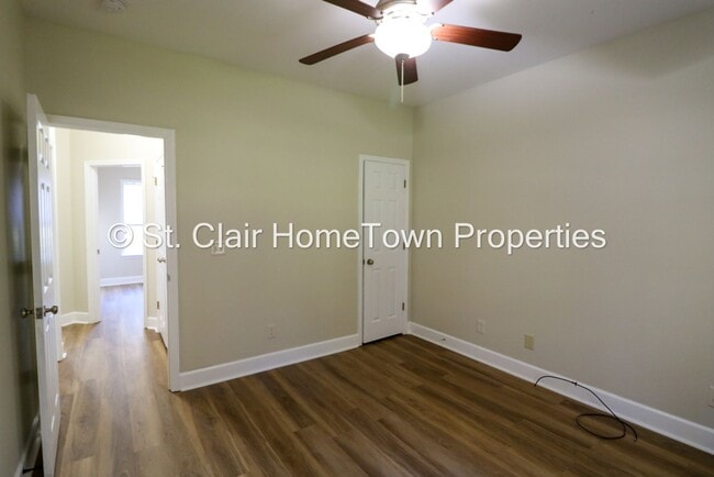 Building Photo - Great Family Home