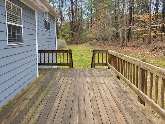 Building Photo - 3904 Welham Green Ct