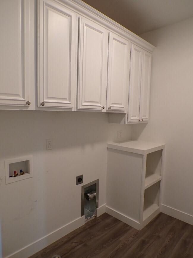 Building Photo - 1526 W 1150 S