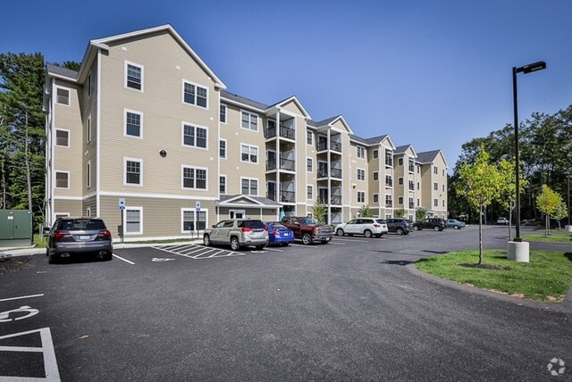 Building Photo - Residences at Colcord Pond