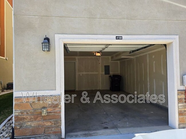 Building Photo - 4188 W High Gallery Ct