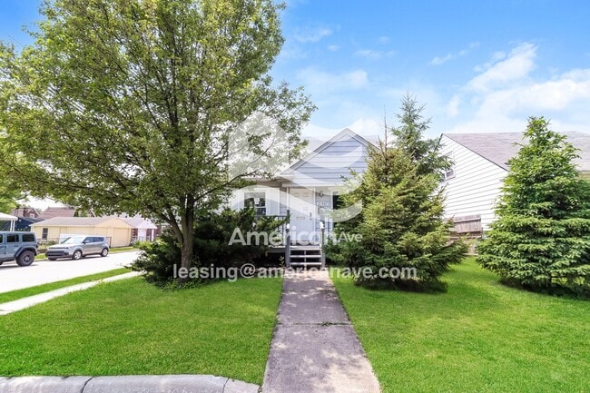 Building Photo - 21407 Syracuse Ave