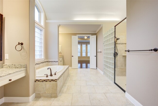 Building Photo - 4711 Derbywood Glen Ln