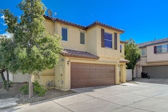 Building Photo - 4bd Home