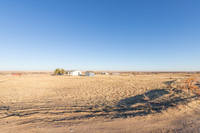 Building Photo - 20945 Via Duran Point