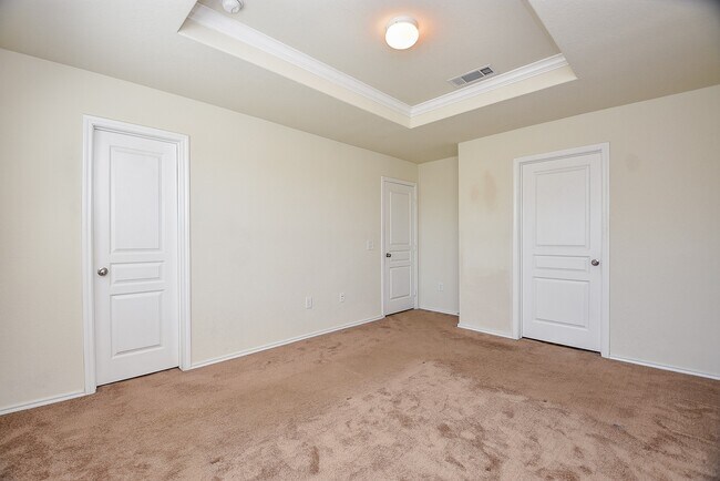 Building Photo - 4407 Champions Landing Dr