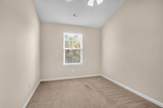 Building Photo - 4964 Hay Bale Ct