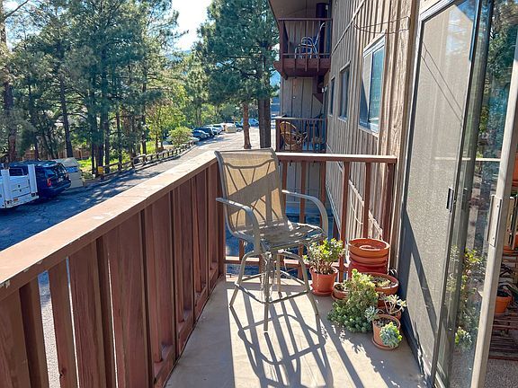 Building Photo - 3055 Trinity Dr