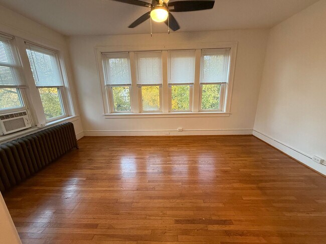 Building Photo - 204-204 S Braddock Ave