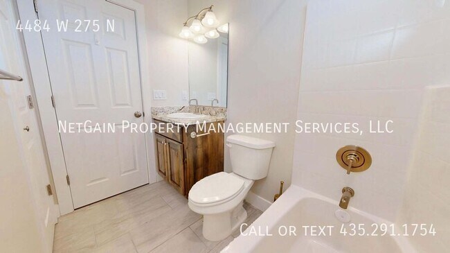 Building Photo - 4484 W 275 N