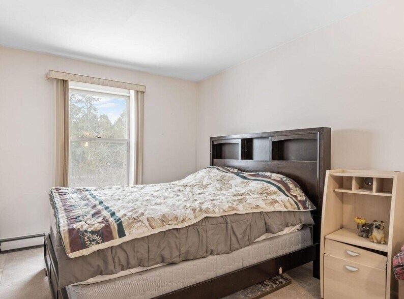 Building Photo - 937 W Heritage Ct