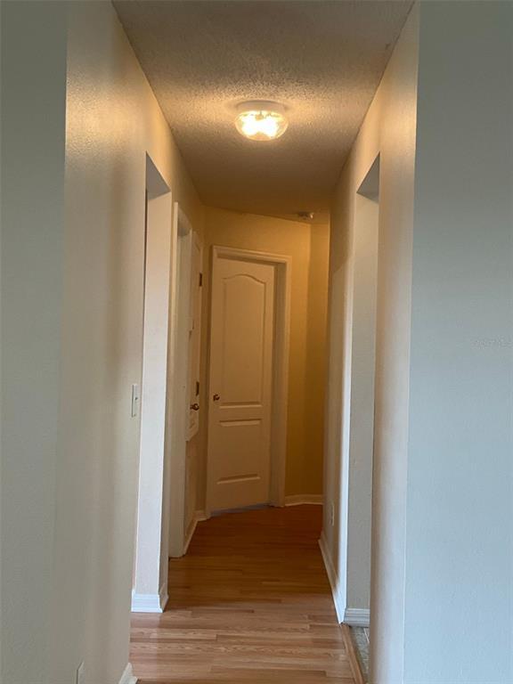 Building Photo - 1392 Willow Wind Dr