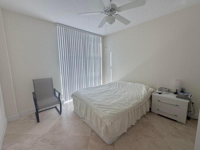 Building Photo - 550 Okeechobee Blvd