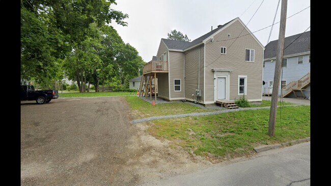 Primary Photo - 117 N Main St