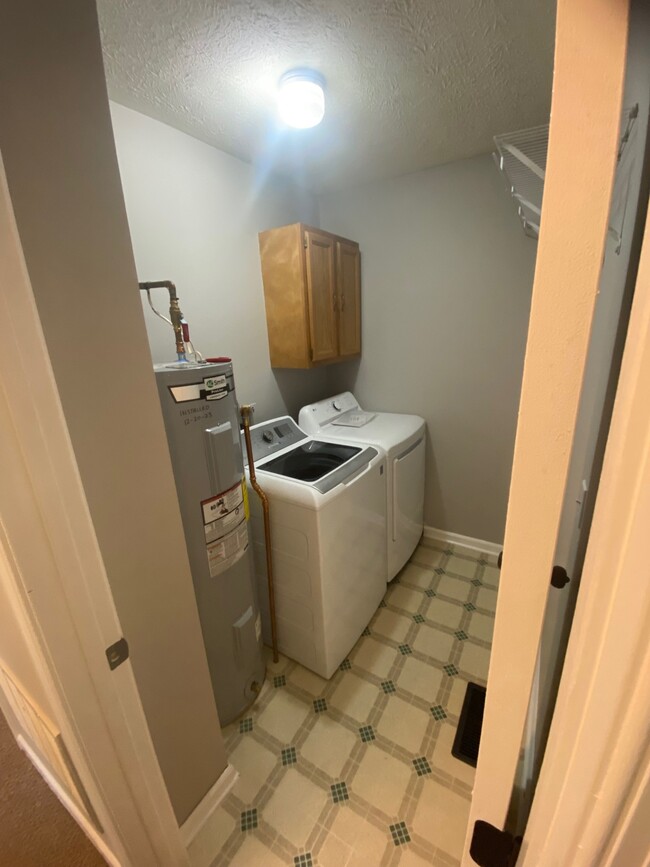 Laundry Room - 87 Cary St