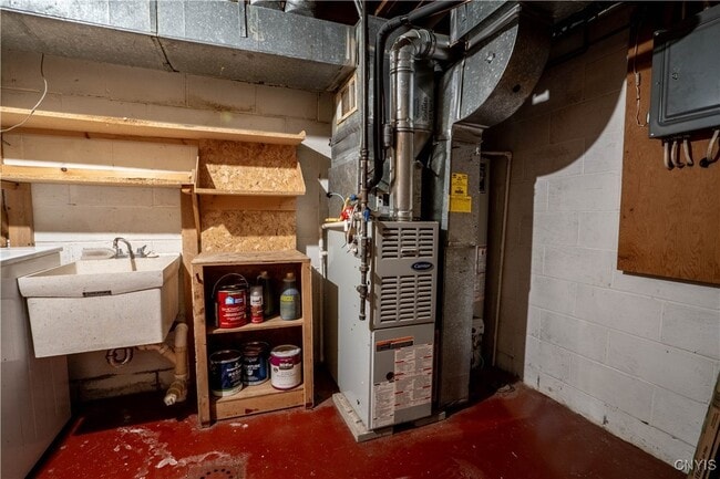 Building Photo - 67 Chestnut Rd