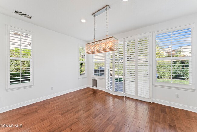 Building Photo - 3718 Young Wolf Dr