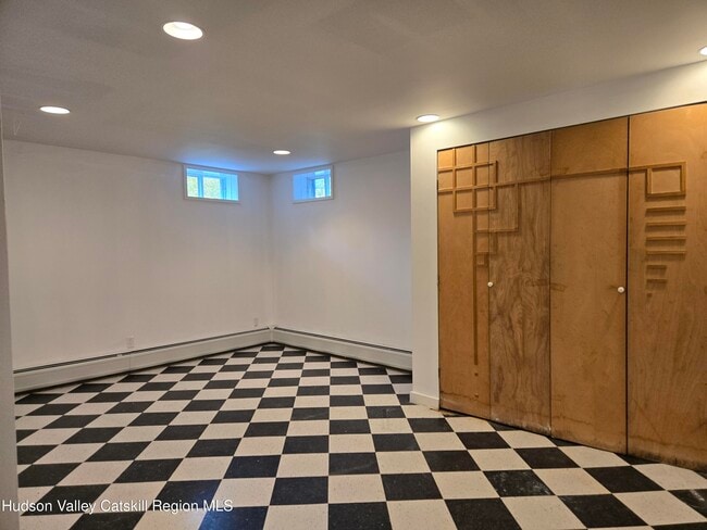 Building Photo - 84 Highland Rd