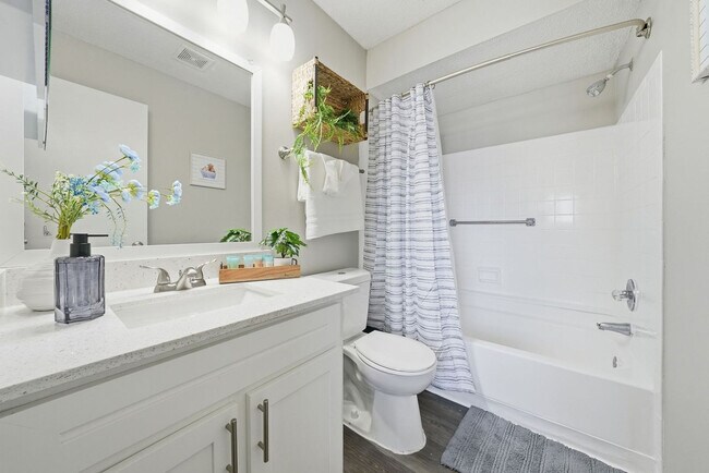 Building Photo - 8307 Royal Sand Cir