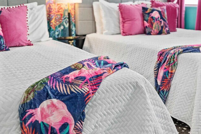 Building Photo - 414 28th Ave N