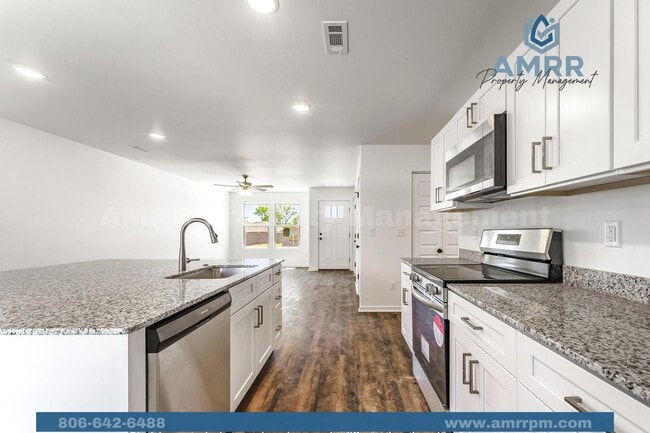 Building Photo - Spacious 3-Bedroom Home – Your Perfect Family Home!