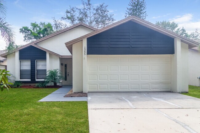 Building Photo - 1345 Bridlebrook Dr