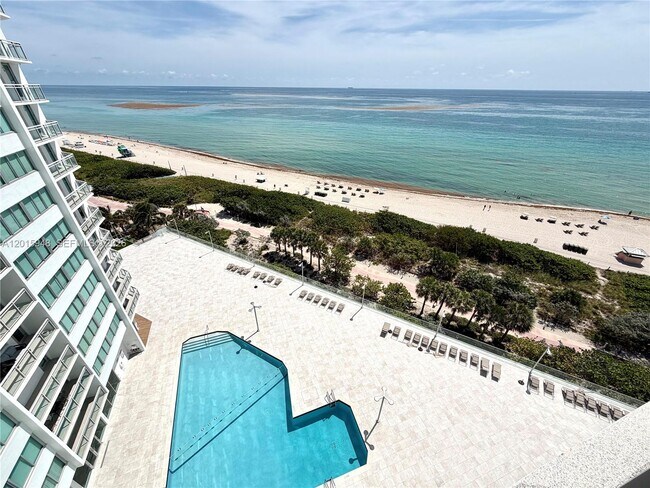 Building Photo - 7135 Collins Ave