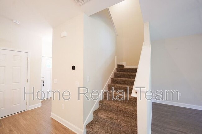 Building Photo - 87 Hammock Dr