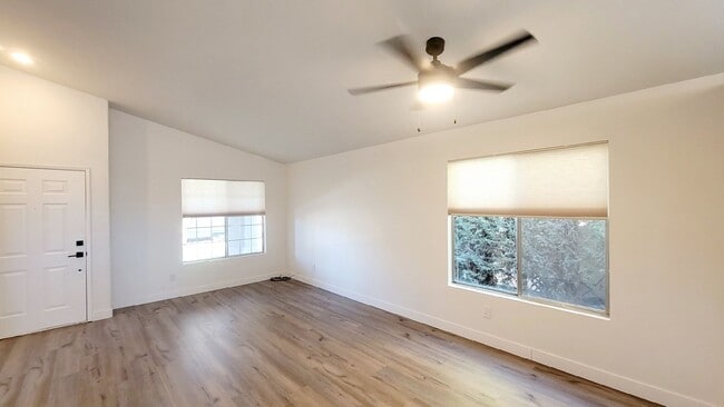 Building Photo - 4825 White Aspen Ave