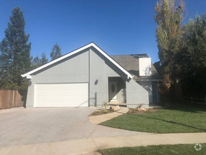 Building Photo - 4664 Holycon Cir