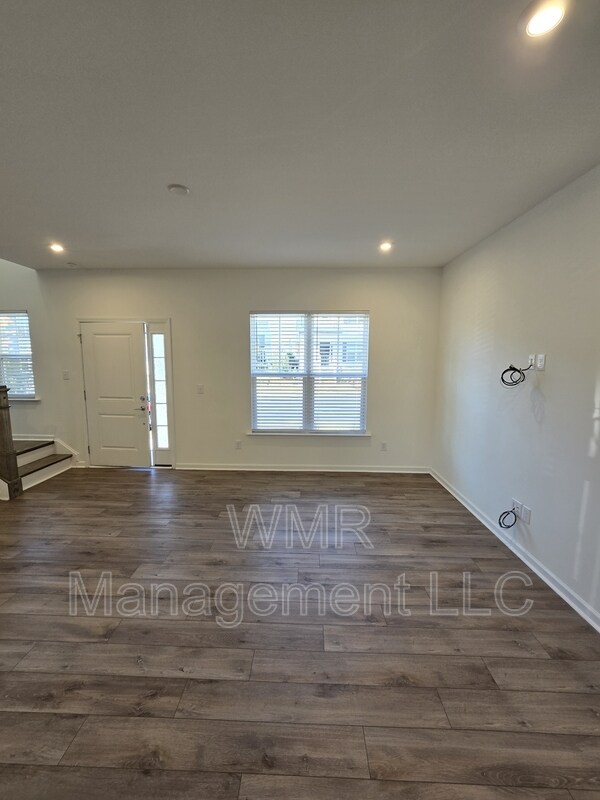 Building Photo - 1846 Teachers House Rd NW