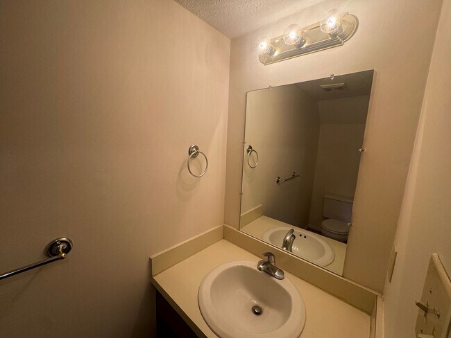 Building Photo - Newly Updated