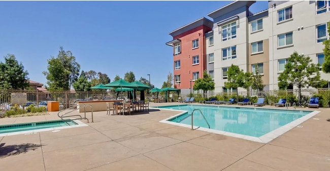 Building Photo - 1101 S Main St