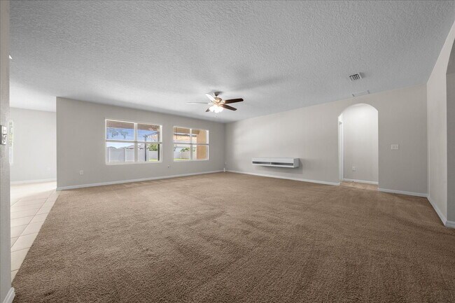 Building Photo - Move-In Ready! ***2 WEEKS FREE RENT**Beautiful 4-Bedroom Home with Modern Finishes & Room to Grow