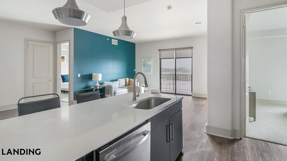 Building Photo - 1414 Wood Hollow Dr