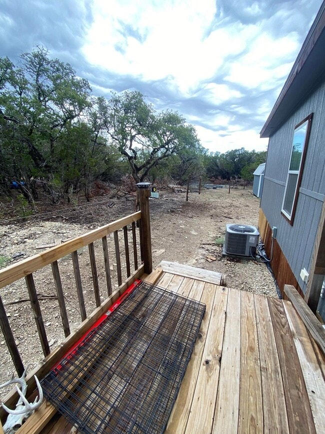 Building Photo - 1545 Elm Pass Rd